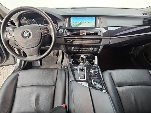 BMW 5시리즈 (F10) 520d 사진 5