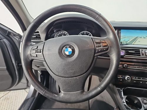 BMW 5시리즈 (F10) 520d 사진 9