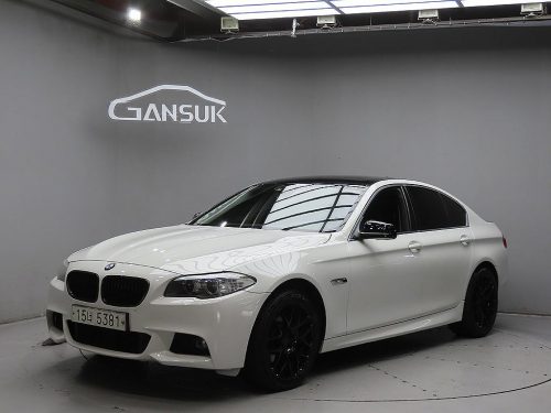 BMW 5시리즈 (F10) 520d 사진 2