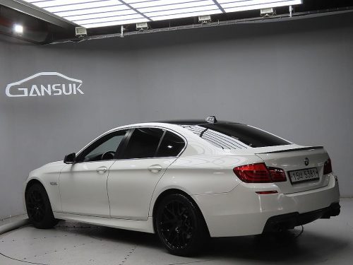 BMW 5시리즈 (F10) 520d 사진 3