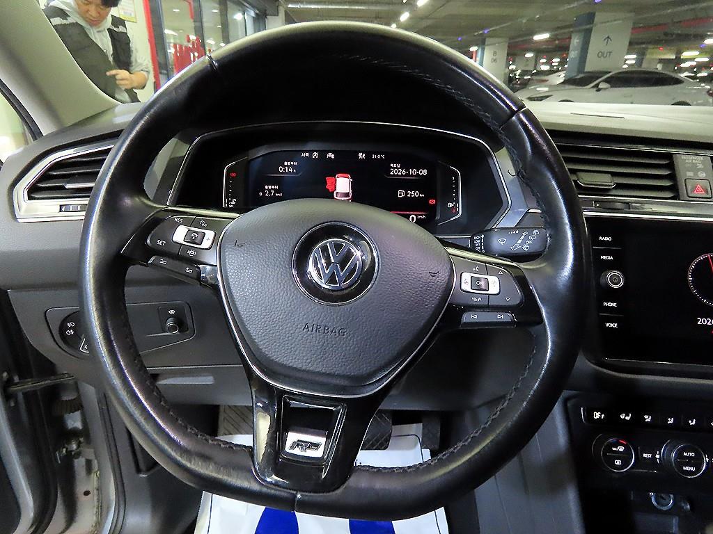 폭스바겐 티구안 올스페이스 2.0 TDI 프레스티지 사진 8