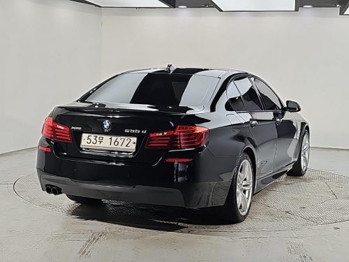 BMW 5시리즈 (F10) 530d xDrive M 에어로 다이나믹 프로 사진 모두보기