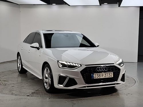 아우디 A4 (B9) 35 TDI 프리미엄 사진 2