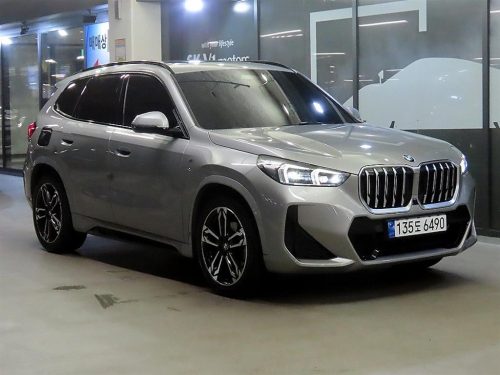 BMW X1 (U11) sDrive 20i M 스포츠