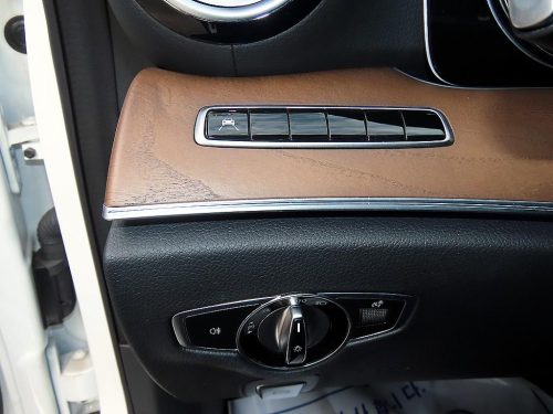 벤츠 E-클래스 W213 E220d 4MATIC 익스클루시브 사진 11