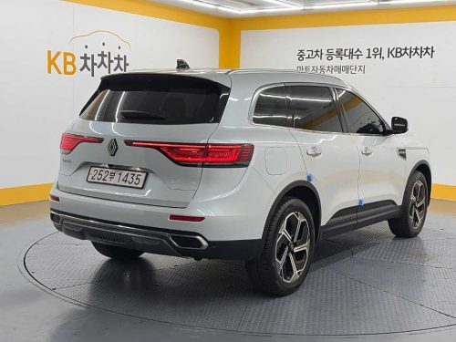 르노코리아(삼성) 더뉴QM6 2.0 LPe RE 2WD 사진 모두보기