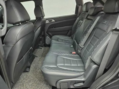 KG모빌리티(쌍용) 올 뉴 렉스턴 (Y450) 디젤 2.2 4WD 더 블랙 사진 12