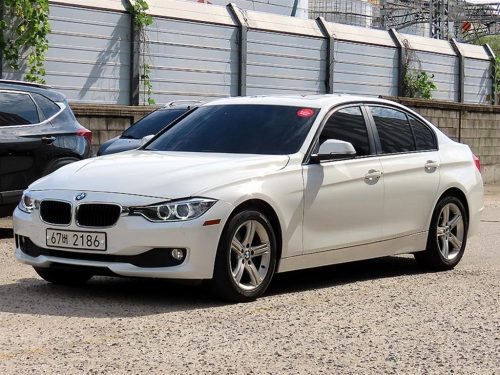 BMW 3시리즈 (F30) 320d xDrive 사진 2