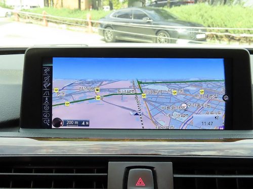BMW 3시리즈 (F30) 320d xDrive 사진 13