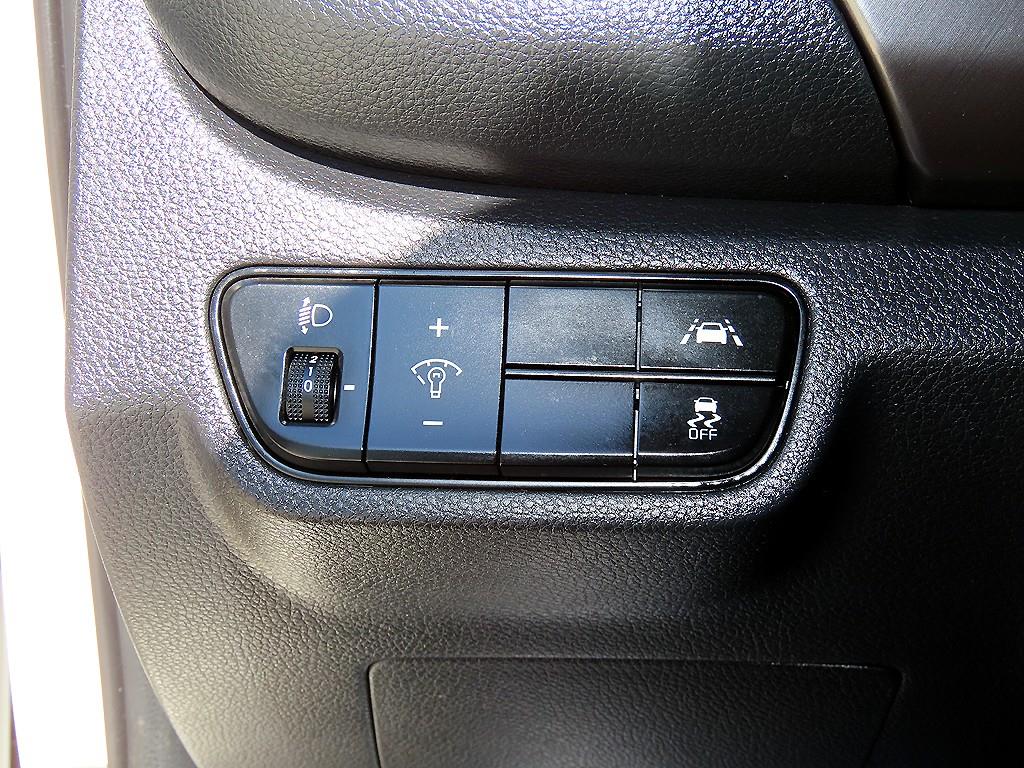 기아 셀토스 가솔린 1.6 터보 2WD 사진 12