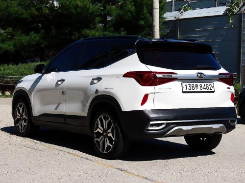 기아 셀토스 가솔린 1.6 터보 2WD 사진 3