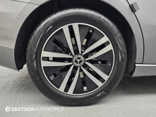 벤츠 A클래스 W177 A220 세단 사진 5