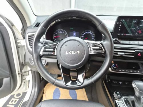 기아 셀토스 가솔린 1.6 터보 2WD 사진 9