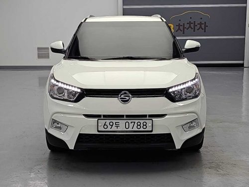 KG모빌리티(쌍용) 티볼리 디젤 2WD 1.6 VX 사진 2