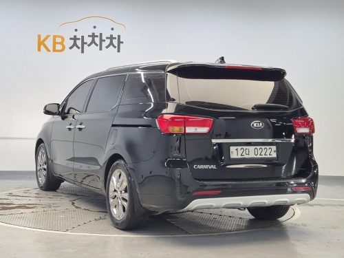 기아 올 뉴 카니발 디젤 9인승 노블레스 사진 2