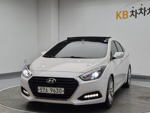 현대 더뉴i40Saloon 1.7 VGT D 스펙
