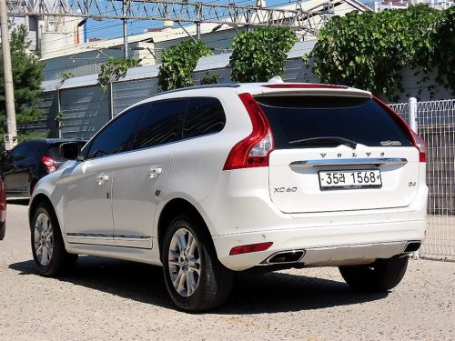 볼보 XC60 D4 사진 3