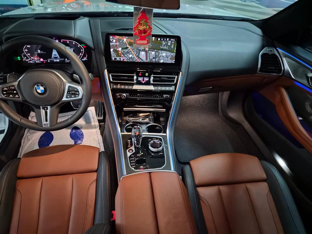 BMW 8시리즈 (G15) 사진 10