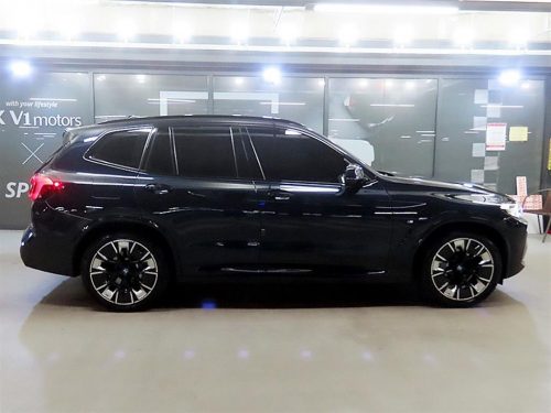 BMW iX3 M 스포츠 사진 3