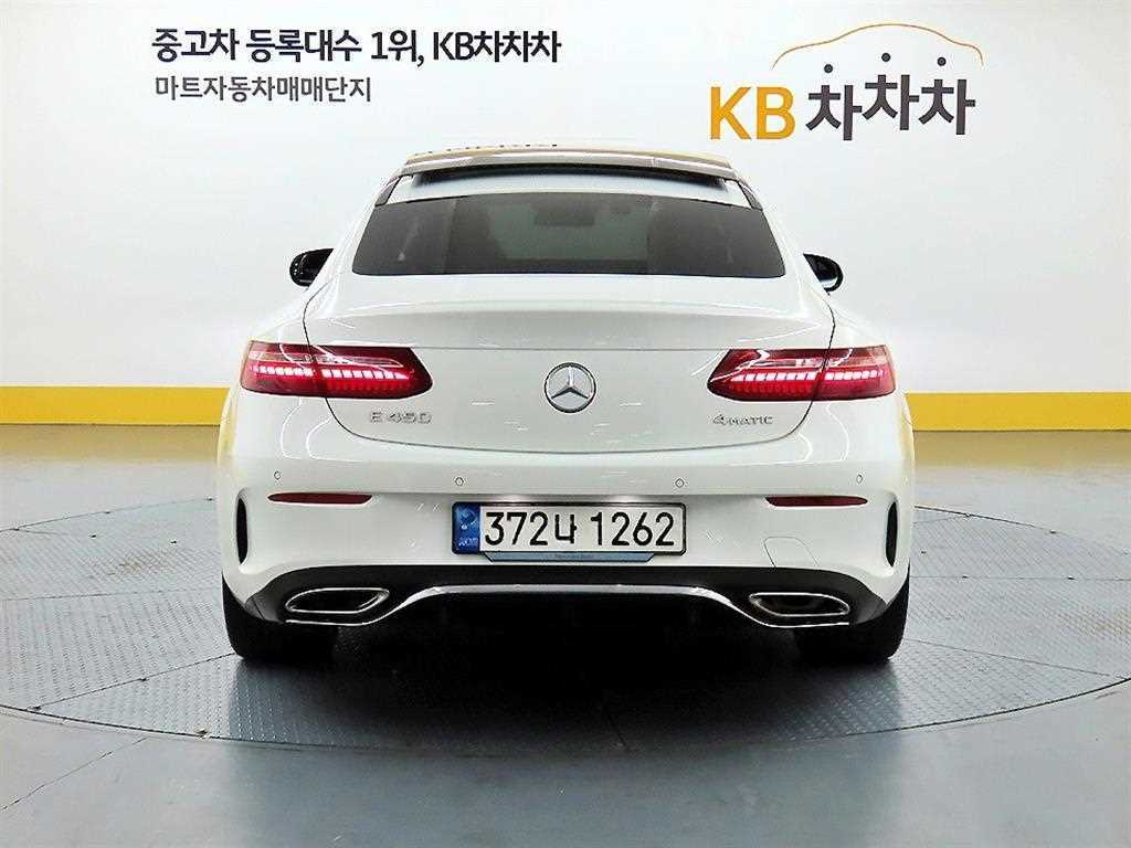 벤츠 E-클래스 W213 E450 4MATIC 쿠페 사진 3