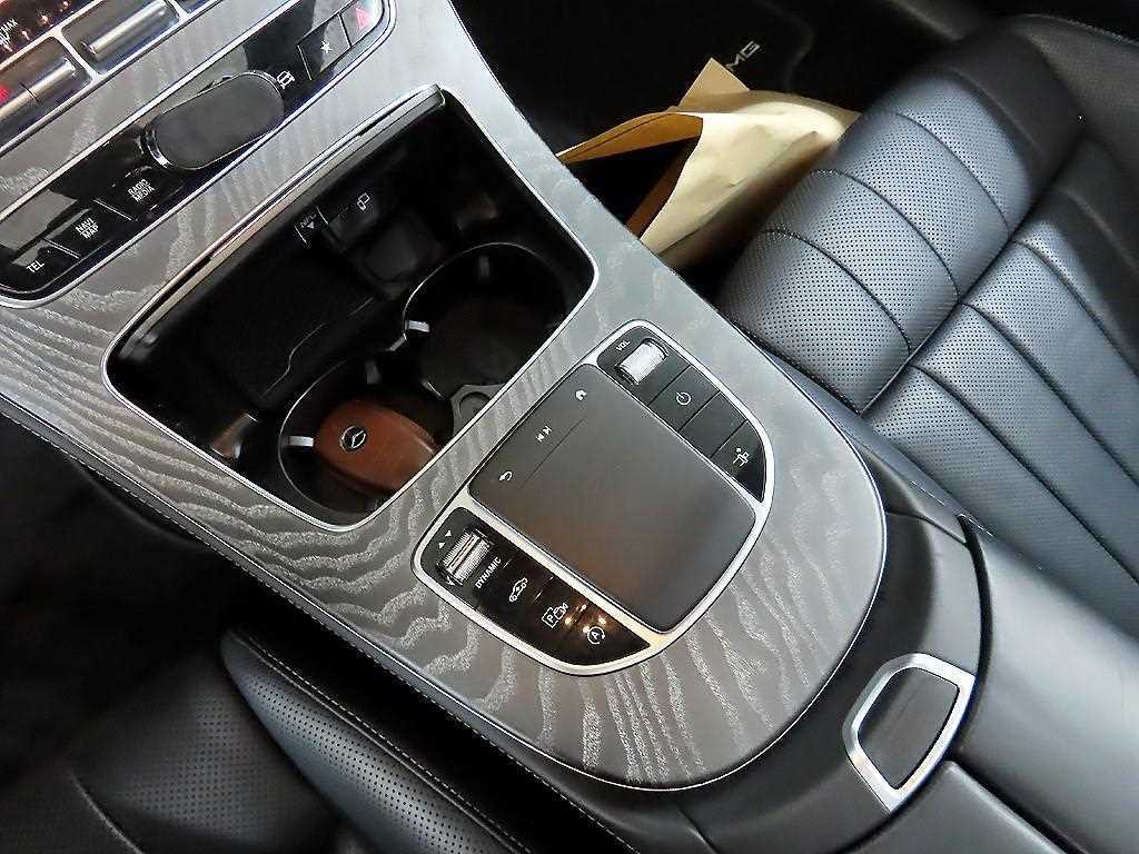 벤츠 E-클래스 W213 E450 4MATIC 쿠페 사진 12