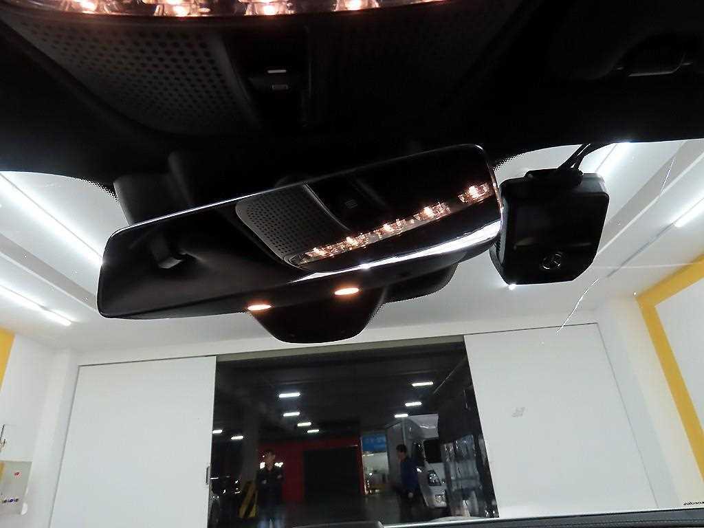벤츠 E-클래스 W213 E450 4MATIC 쿠페 사진 16