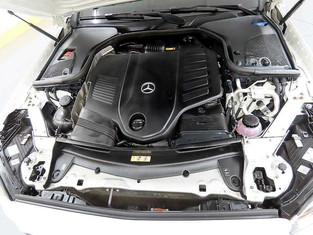 벤츠 E-클래스 W213 E450 4MATIC 쿠페 사진 19