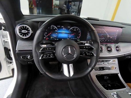 벤츠 E-클래스 W213 E220d 아방가르드 사진 9