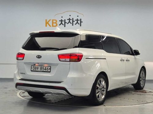 기아 올 뉴 카니발 디젤 9인승 프레스티지 사진 3
