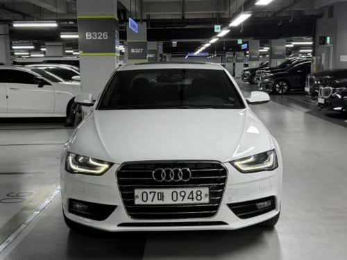 아우디 뉴 A4 30 TDI