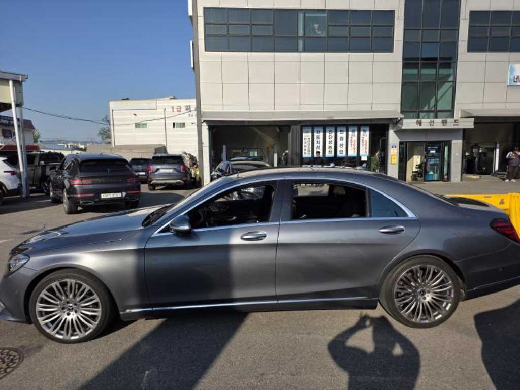 벤츠 S클래스-W222 S 560L 4MATIC 사진 3