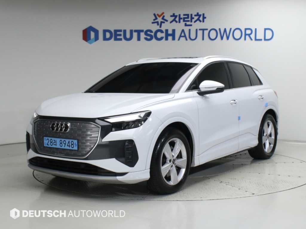 아우디 Q4 e-트론 40