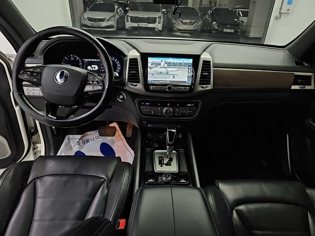 KG모빌리티(쌍용) G4렉스턴 디젤 2.2 4WD 사진 7