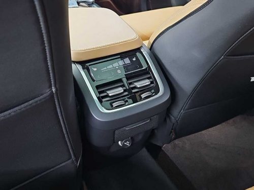 볼보 XC90 2세대 2.0 D5 AWD 사진 13