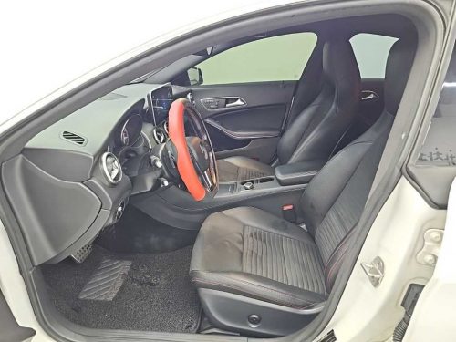 벤츠 CLA클래스 CLA 250 4MATIC 사진 11