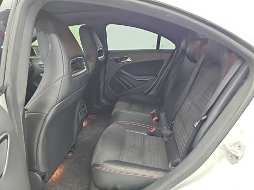벤츠 CLA클래스 CLA 250 4MATIC 사진 12