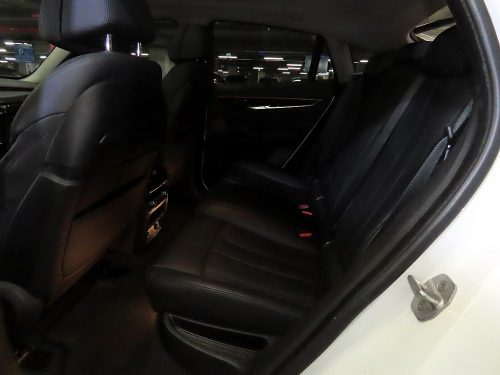 BMW X6 (F16) xDrive 40d 사진 모두보기