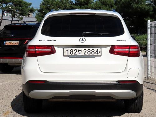 벤츠 GLC클래스 X253 GLC 350 e 4MATIC 사진 모두보기