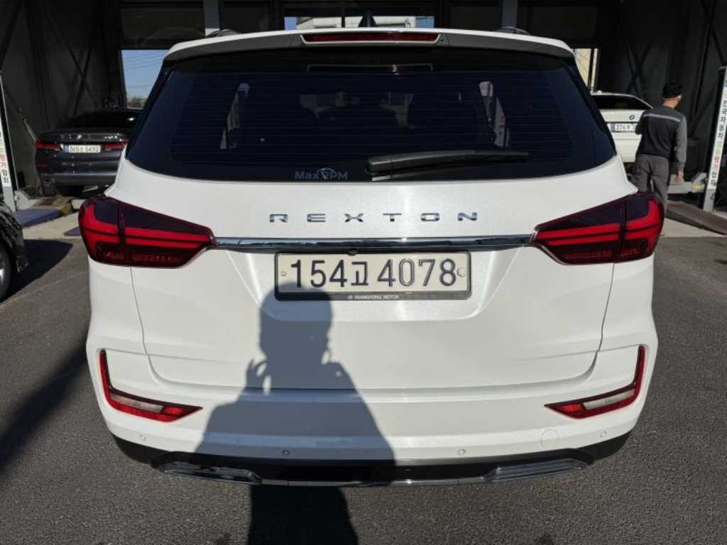 KG모빌리티(쌍용) 올 뉴 렉스턴 (Y450) 디젤 2.2 4WD 프레스티지 사진 4