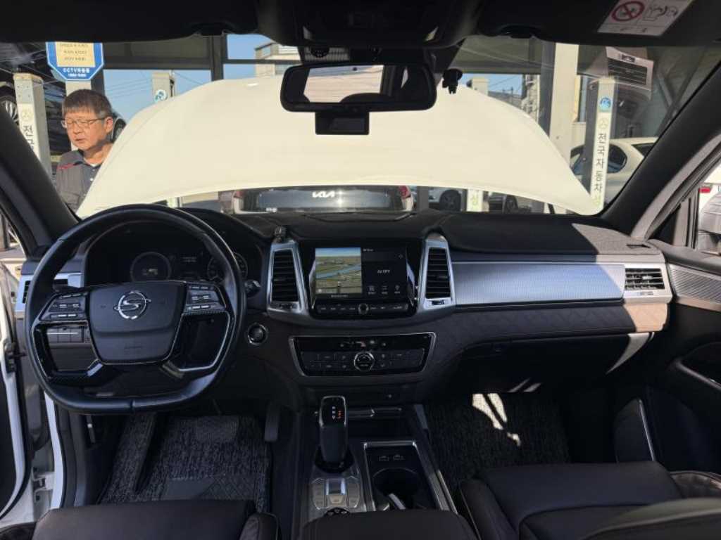 KG모빌리티(쌍용) 올 뉴 렉스턴 (Y450) 디젤 2.2 4WD 프레스티지 사진 10