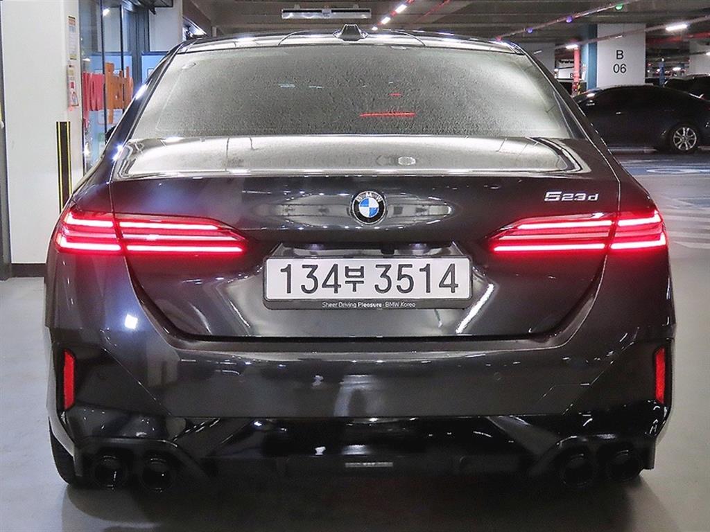 BMW 5시리즈 (G60) 523d 사진 5
