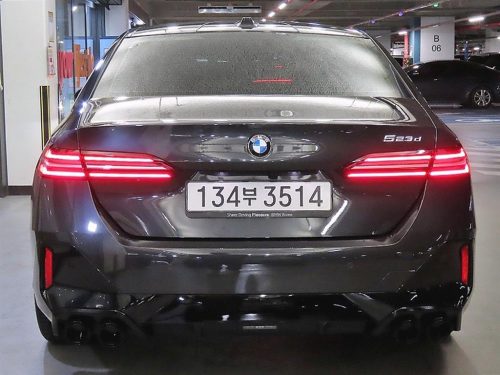 BMW 5시리즈 (G60) 530e 사진 5