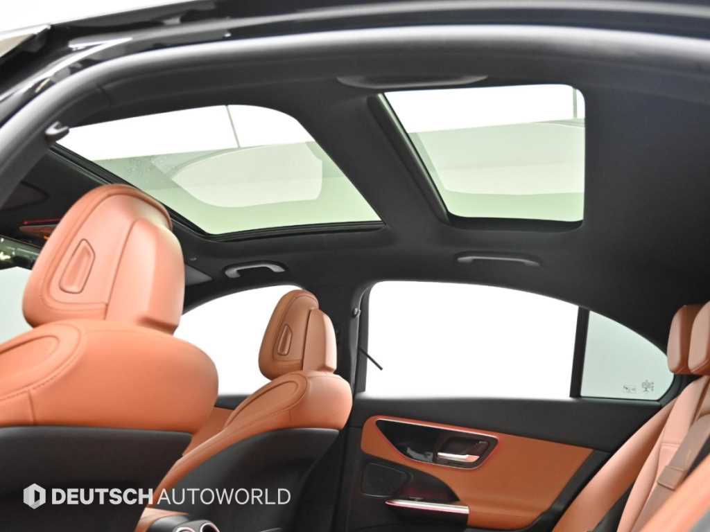 벤츠 C클래스 W206 C300 4MATIC 아방가르드 사진 18