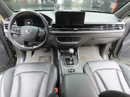 KG모빌리티(쌍용) 렉스턴W 2.0 4WD RX7 사진 11