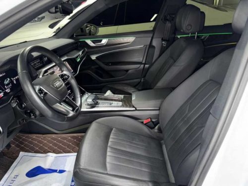 아우디 A6 (C8) 45 TFSI 콰트로 프리미엄 사진 6