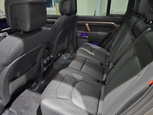 랜드로버 디펜더 (L663) 110 P400 X 사진 12