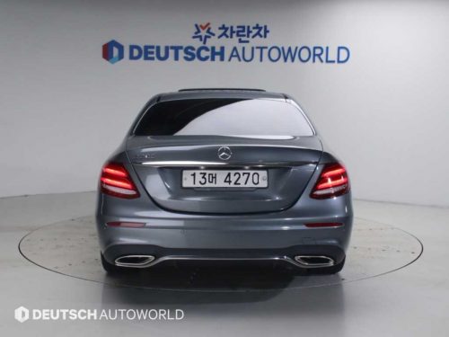벤츠 E-클래스 W213 E300 AMG LINE 사진 모두보기