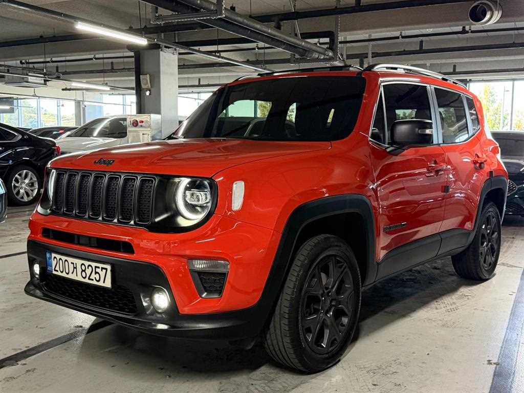 지프 레니게이드 2.4 리미티드 AWD 사진 2