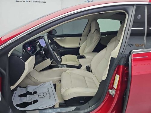테슬라 모델 S 90D 사진 11