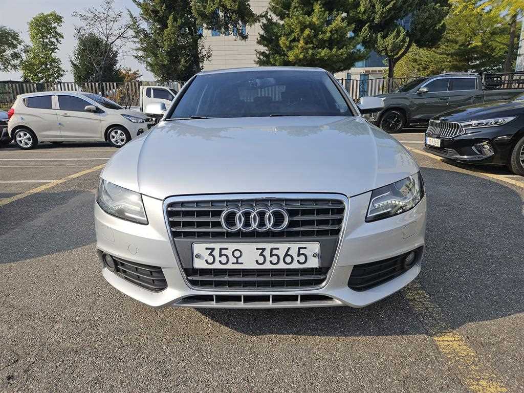 아우디 뉴 A4 2.0 TDI